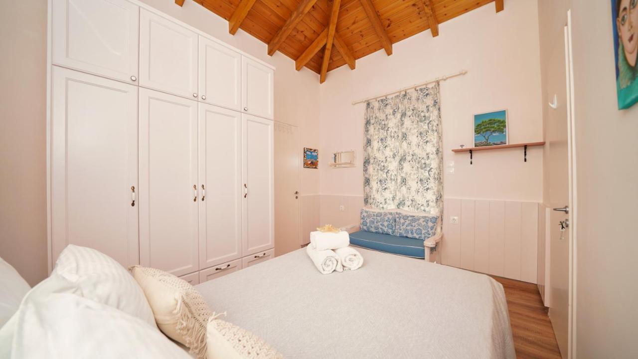 Elli Apartment Ермиони Екстериор снимка